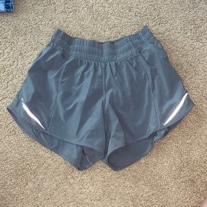 Lululemon hottie hot shorts